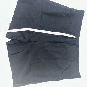 Amazon Women's Black Pocket Shorts